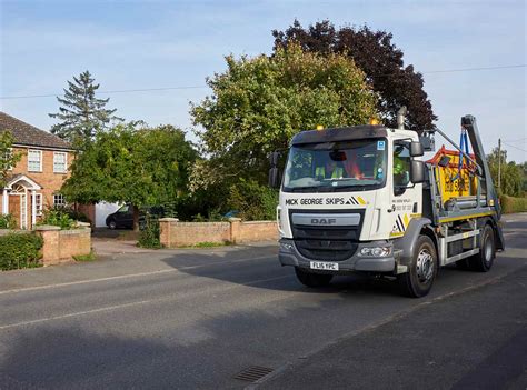 mini digger with driver stoke on trent|hire mini digger staffordshire.